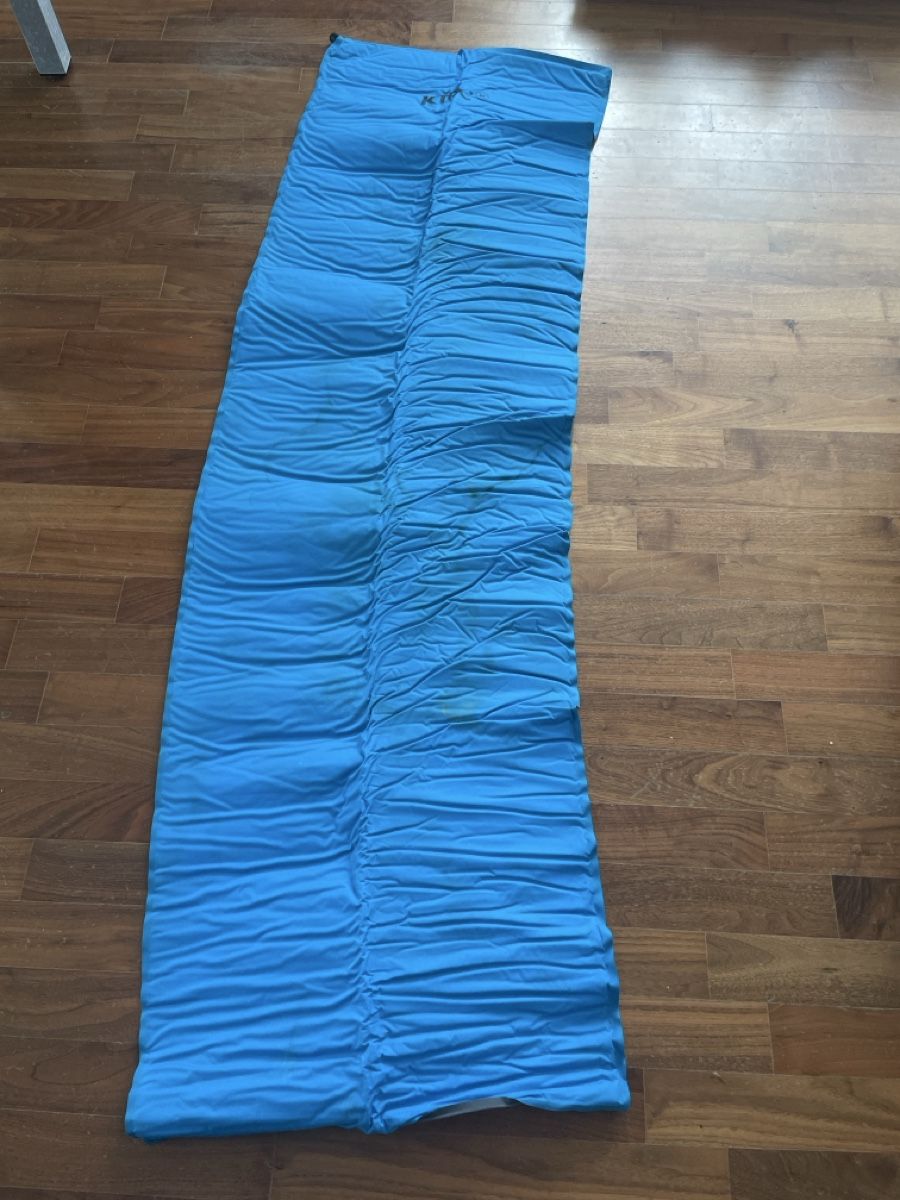 Materassi: Ktec Selbstaufblasende Matte Camp 183x51 cm – Usato da Neuenkirch venduto da balani 3