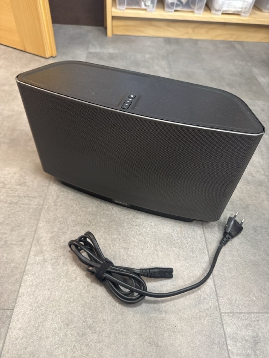 Sonos Haut-parleurs: Sonos Play:5 Lautsprecher schwarz – D'occasion à Eschenbach LU par giankyy88