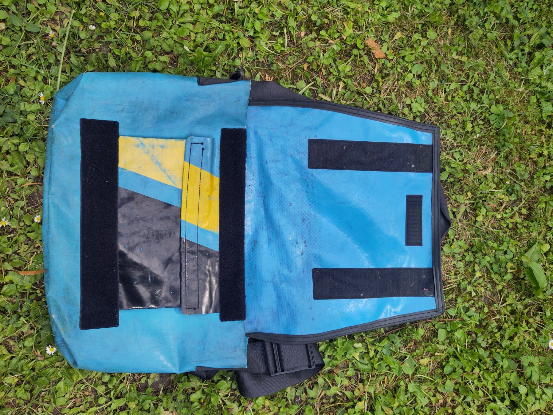 Freitag Taschen: Freitagtasche zum Umhängen – Gebraucht aus Zürich von Jutti 2