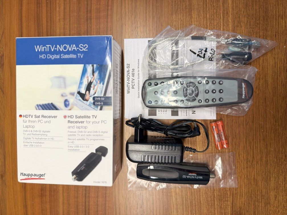 Unità & Adattatore: PC SAT Tuner USB - Hauppauge WinTV Nova S2 – Usato da Bellinzona venduto da Hattori.Hanzo.82 1