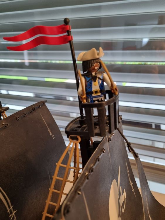 PLAYMOBIL BATEAU DE Pirates 6678 EUR 79,08 - FR