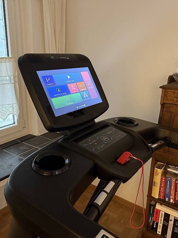 CardioStrong Hometrainer: Cardiostrong TX90 Laufband – Usato da Geroldswil venduto da mimilika 1