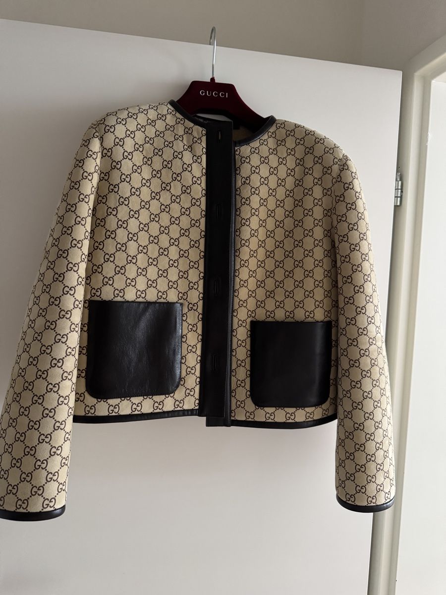 Gucci Vestes: Gucci Jacke mit innen Fell – Neuf avec emballage d'origine à Neuenhof par ili_l5qv 4