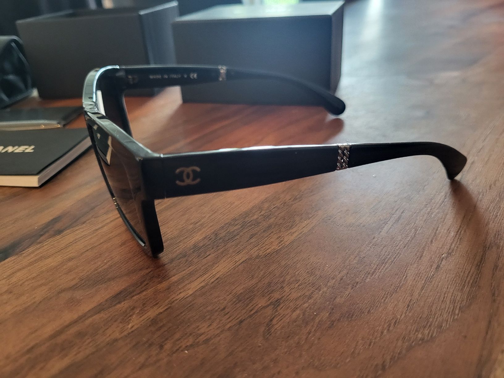 Chanel Occhiali & Lenti: CHANEL Sonnenbrille – Nuovo (secondo la descrizione) da Fruthwilen venduto da Mostro-Medusa 1