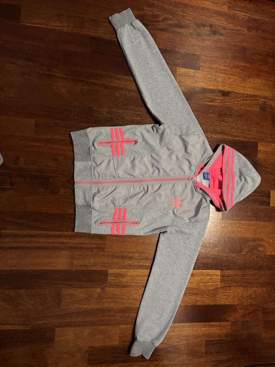 Adidas Giacche & Cappotti: Adidas Trainingsjacke – Nuovo (secondo la descrizione) da Dättlikon venduto da Cocco2