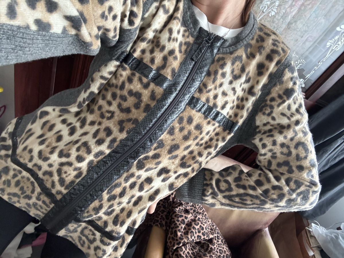 Maglioni & Felpe: Basler Leoparden Print cardigan Pullover Strickjacke – Usato da Obfelden venduto da cesarina10 8