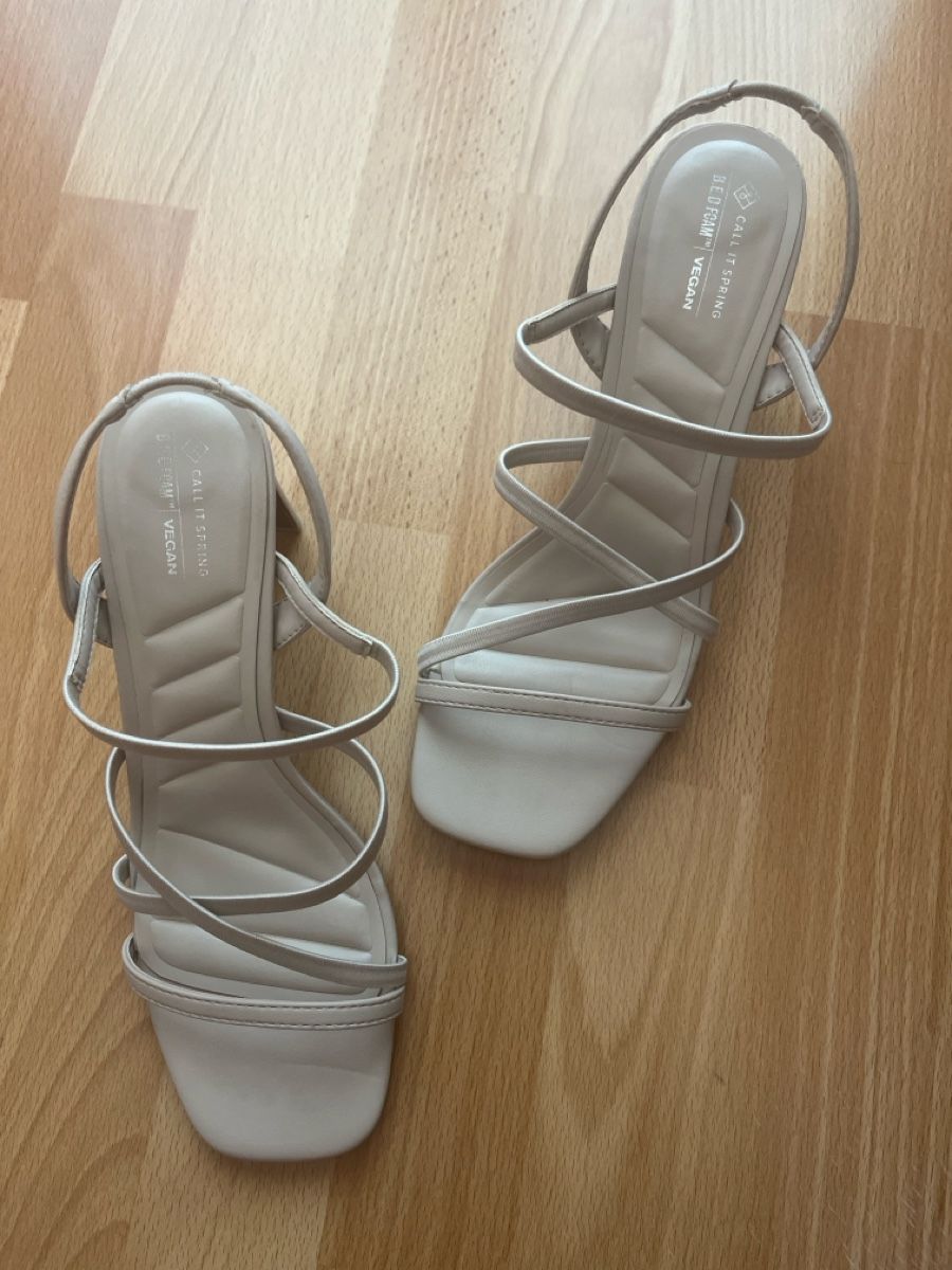Scarpe da donna: Sandales à talon Call It Spring beige – Usato da Duillier venduto da alicedopp