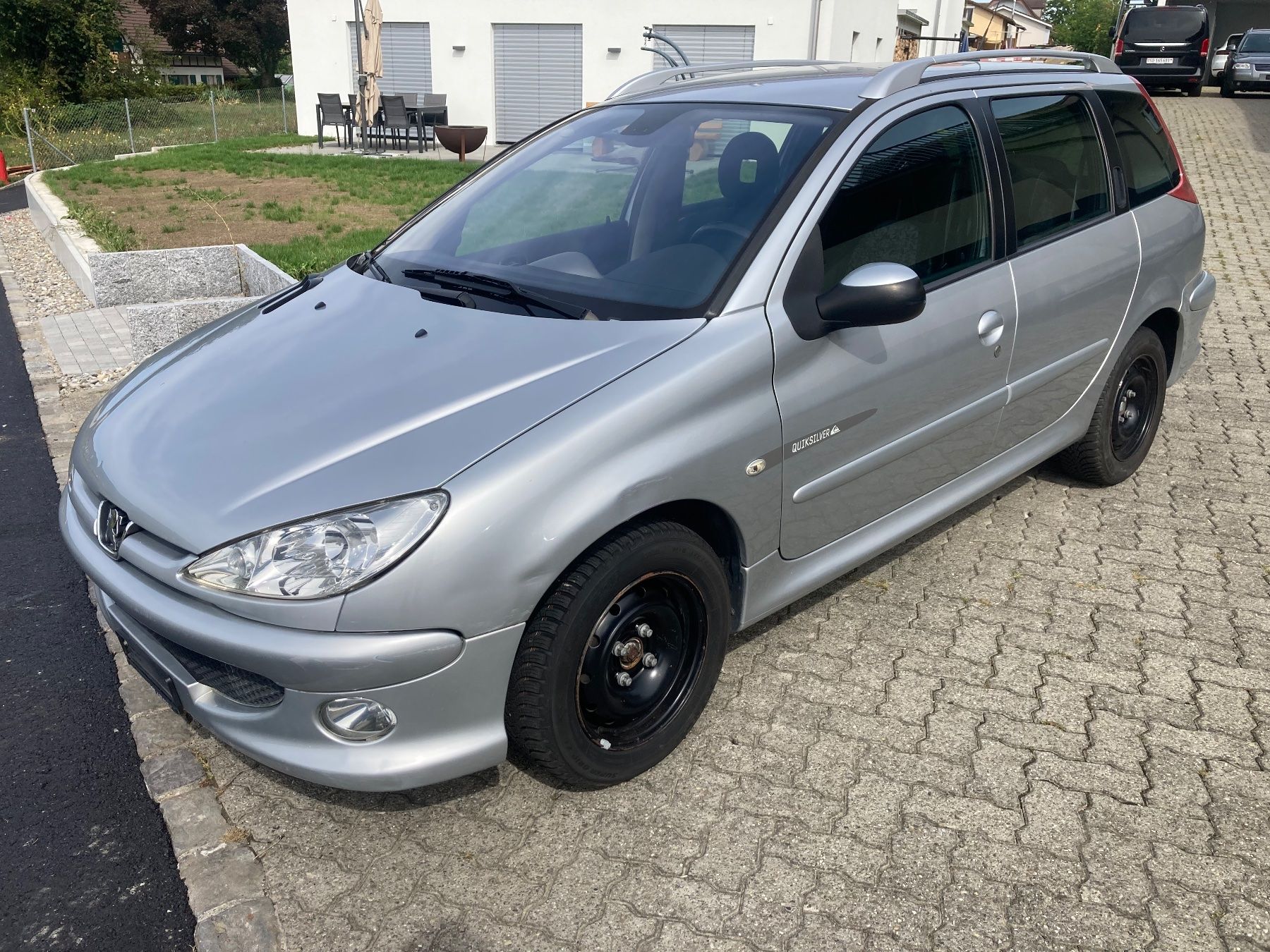 Peugeot Automobili: Peugeot 206 – Usato da Messen venduto da Auktion-85