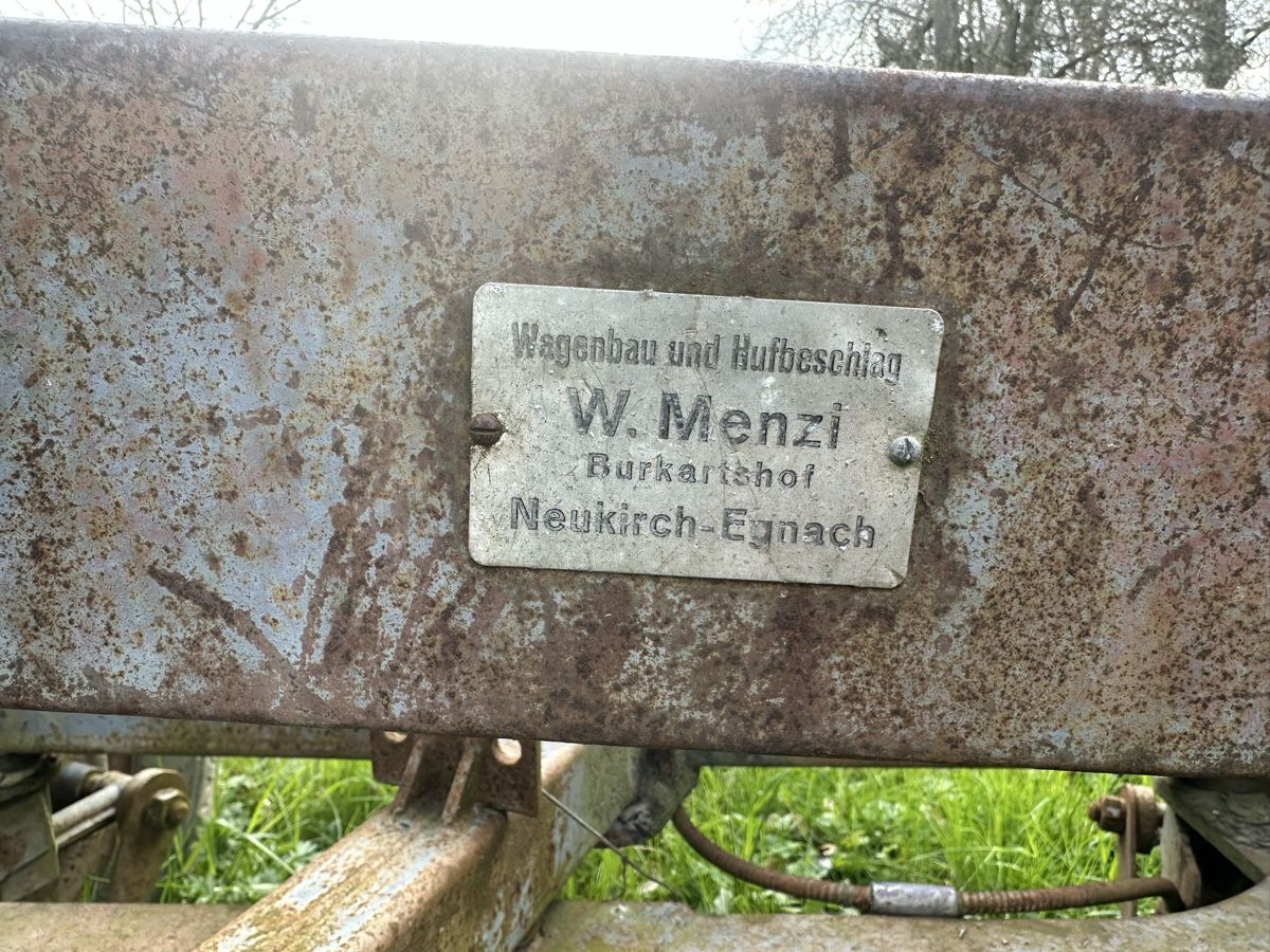 Anhänger: W. Menzi Anhänger, Wagenbau, restaurationsbedürftig. – Gebraucht aus Freidorf TG von yannic1991 3