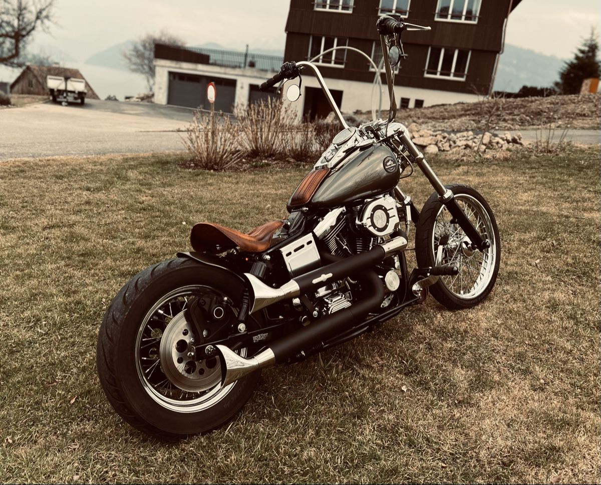 Harley-Davidson Chopper: 1996 Harley Davidson Dyna Wide Glide Precision Bobber – Usato da Meggen venduto da PrecisionBobbers