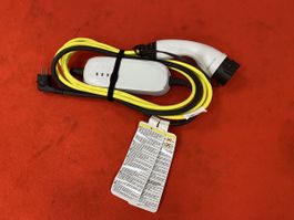 Neues Ladekabel Mode 2 Typ 2 mit Schuko Stecker 
