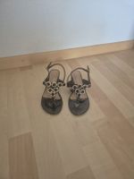 Damensandalen, Schwarz mit Edelsteine, Grösse 35