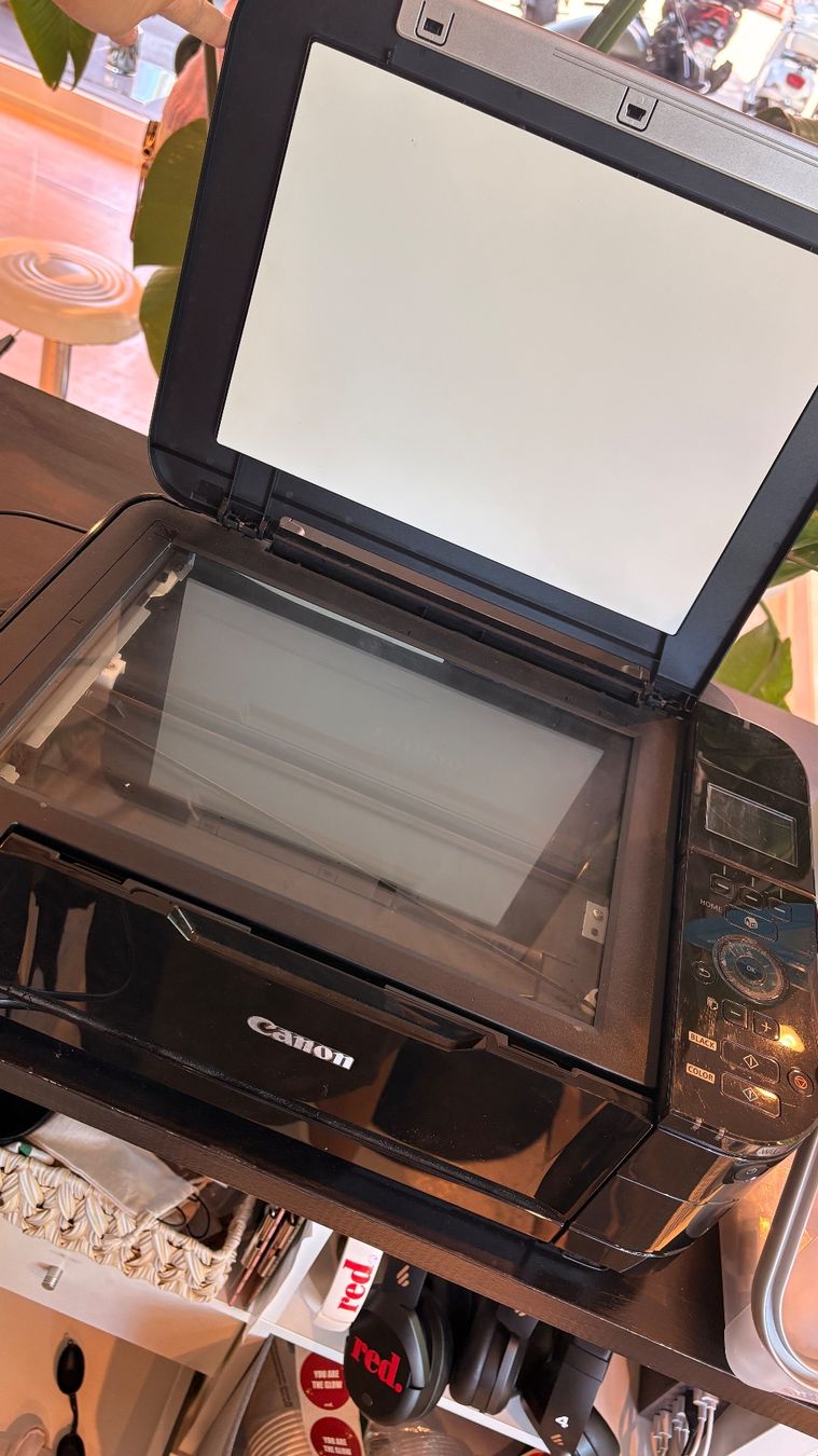 Canon Stampanti: Canon MG5250 Printer + cartridge’s – Usato da Zürich venduto da duc_pjh7 3