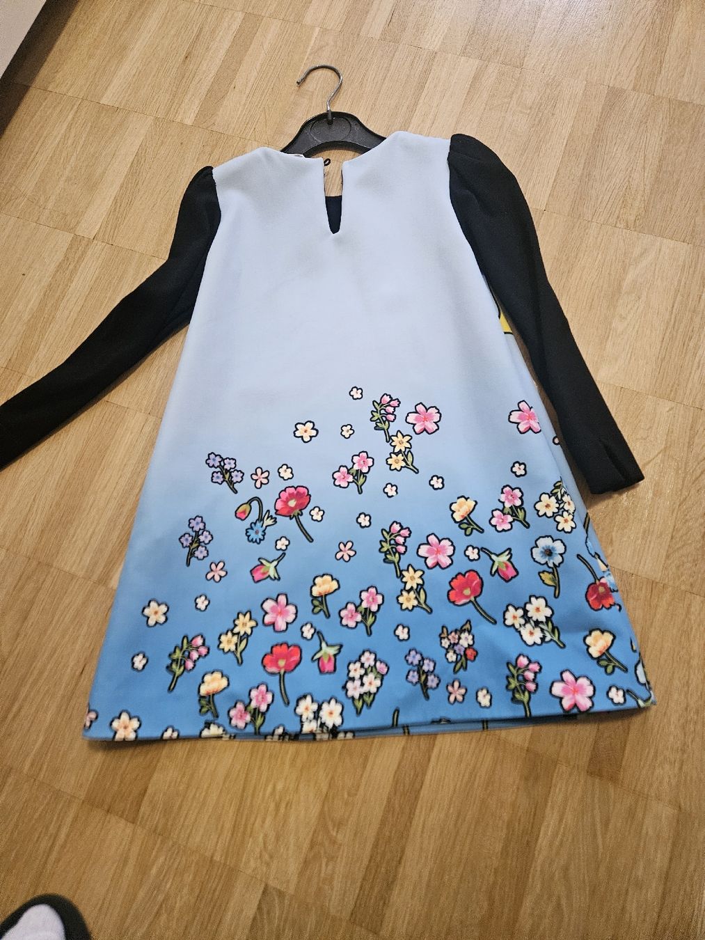 Monnalisa Vestiti & Gonne: Kleid  von "Monnalisa“. – Usato da Luzern venduto da Dan_8m79 1