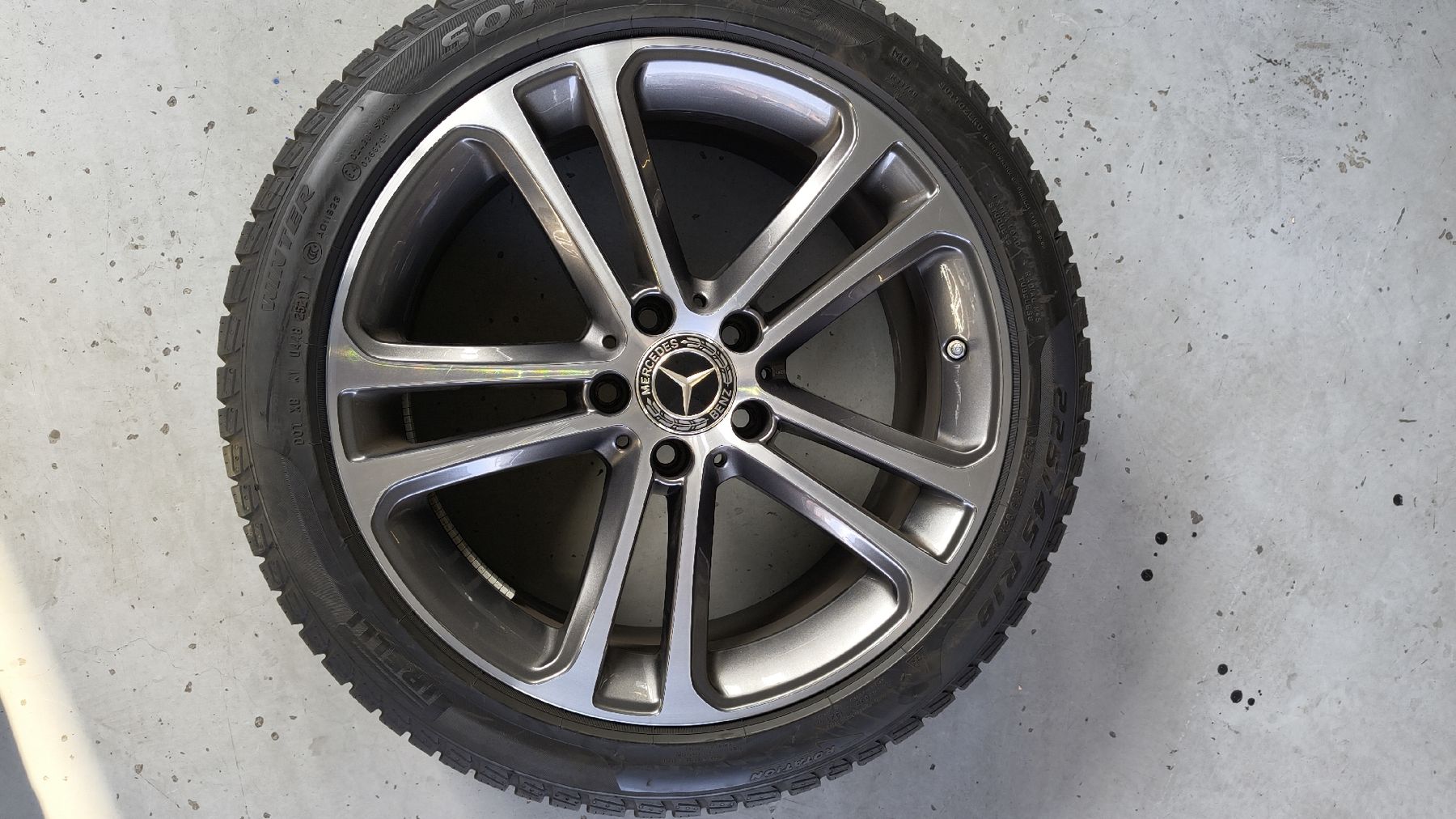 Pneumatici & Ruote complete: Mercedes C Klasse W206 Winterräder – Usato da Lömmenschwil venduto da bmwfanatix 5