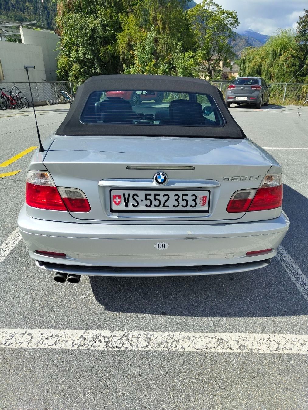 BMW Automobili: BMW 330ci Convertible, A classic! – Usato da Zürich venduto da jungaker 2