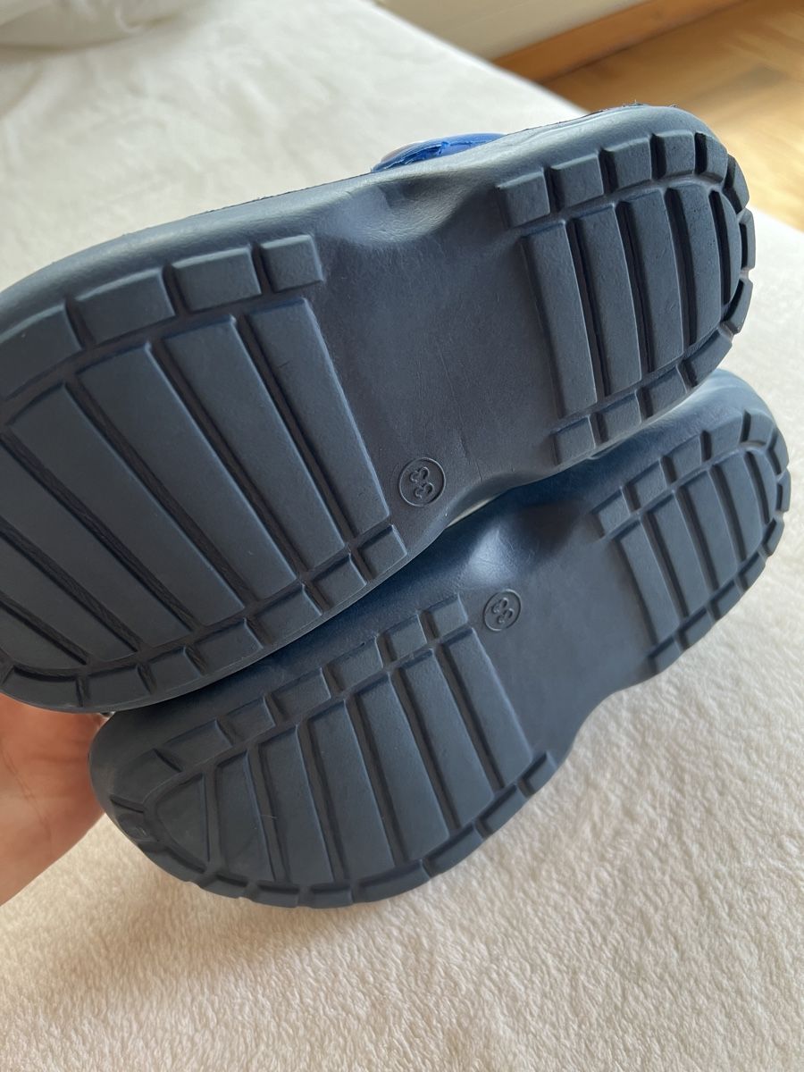 Scarpe per ragazzi: Warme Clogs Gr. 33, gefüttert – Usato da Menzingen venduto da nas_6ncr 5