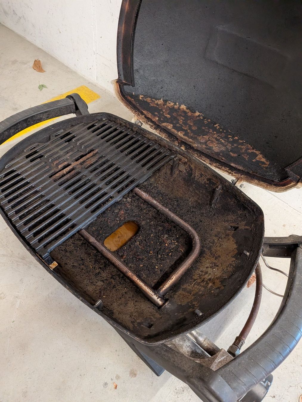 Weber Griglie: Gas Grill Weber q200 – Usato da Muri AG venduto da schtrebi 2
