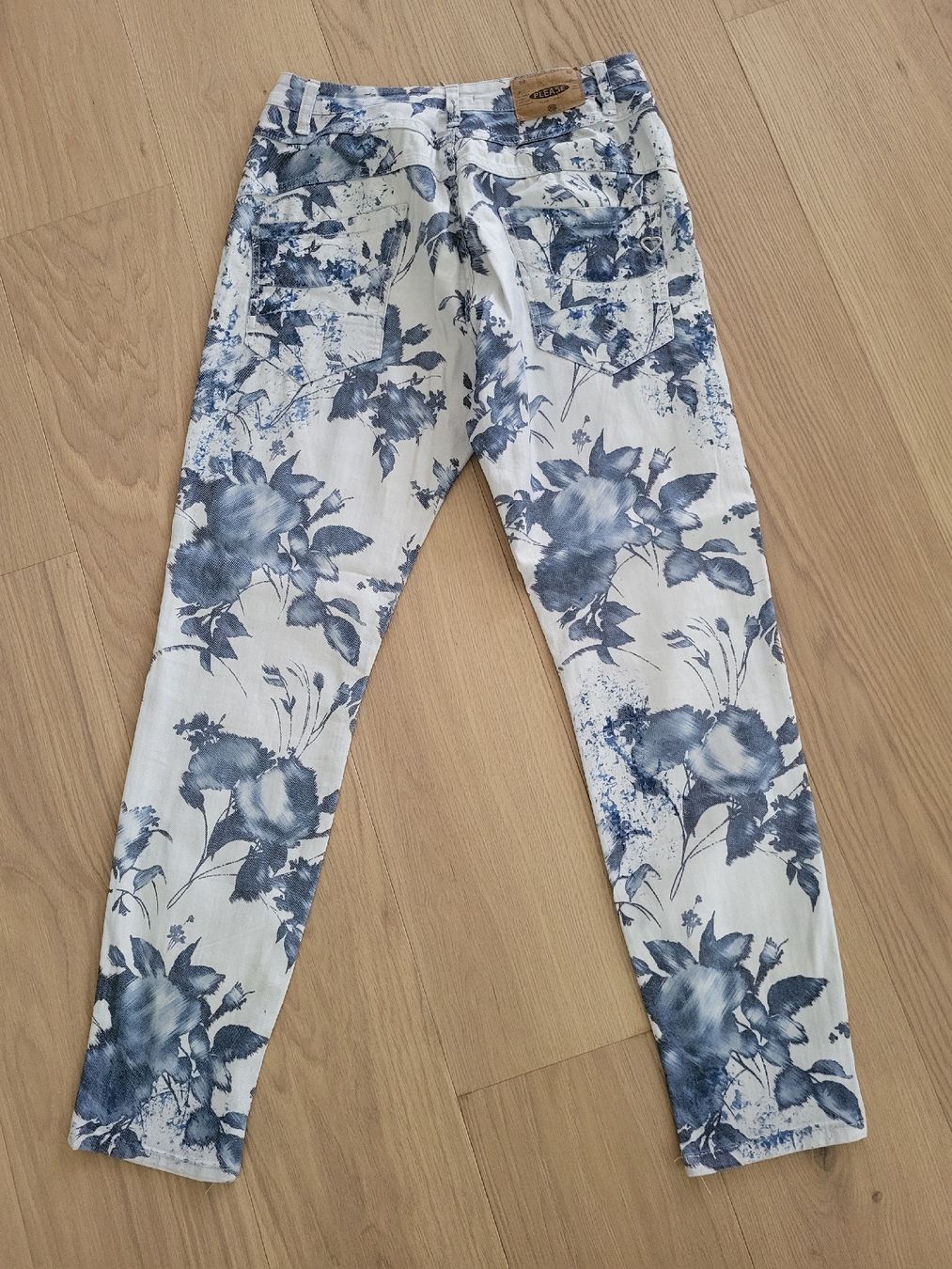Please Jeans Jeans: Please Jeans Set – Usato da Wittenbach venduto da pambob 4