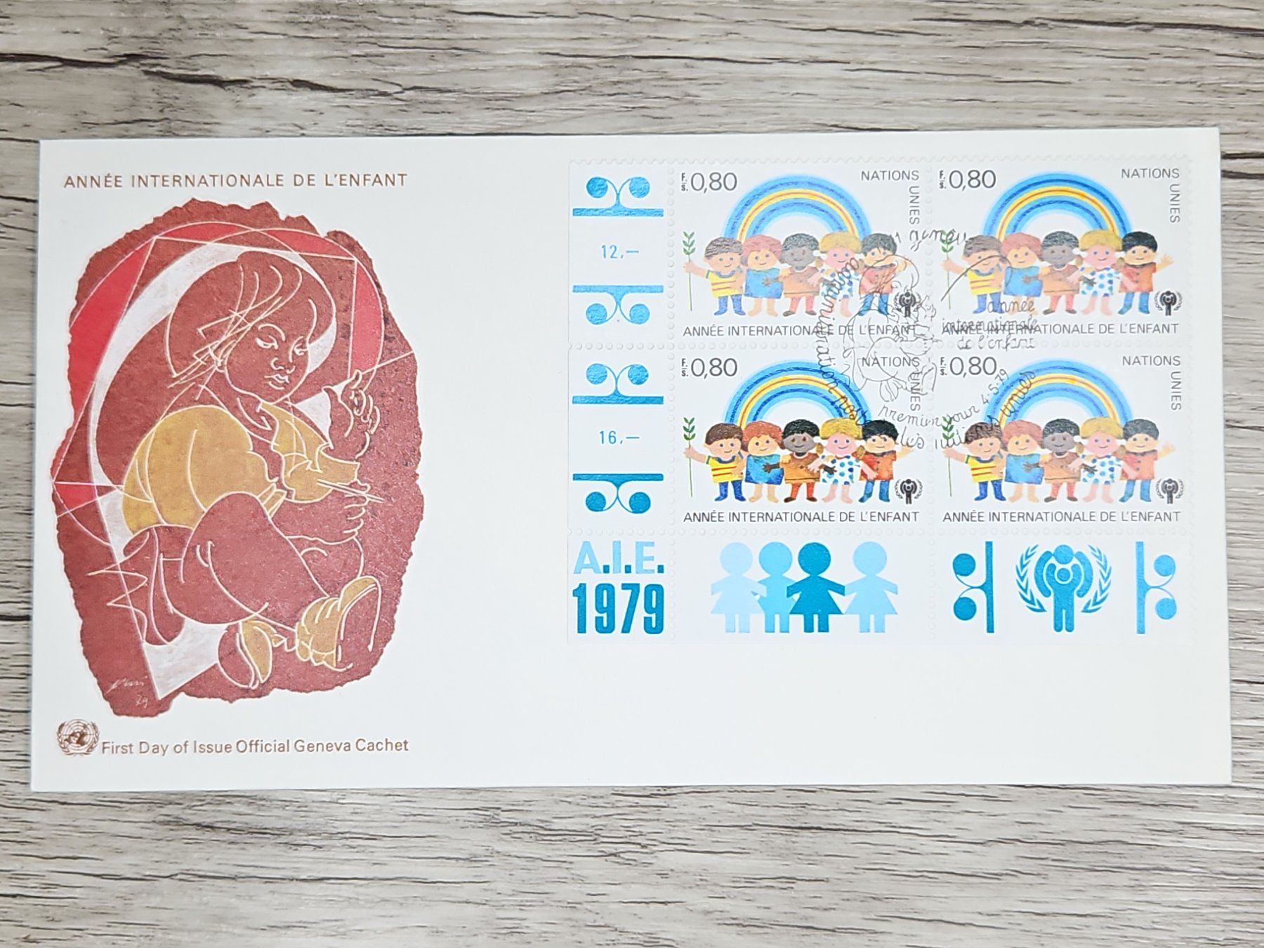 Tous les timbres: CL05 Enveloppe + Timbre Suisse / UN 1979 – D'occasion à Cousset par Patrick_Collections