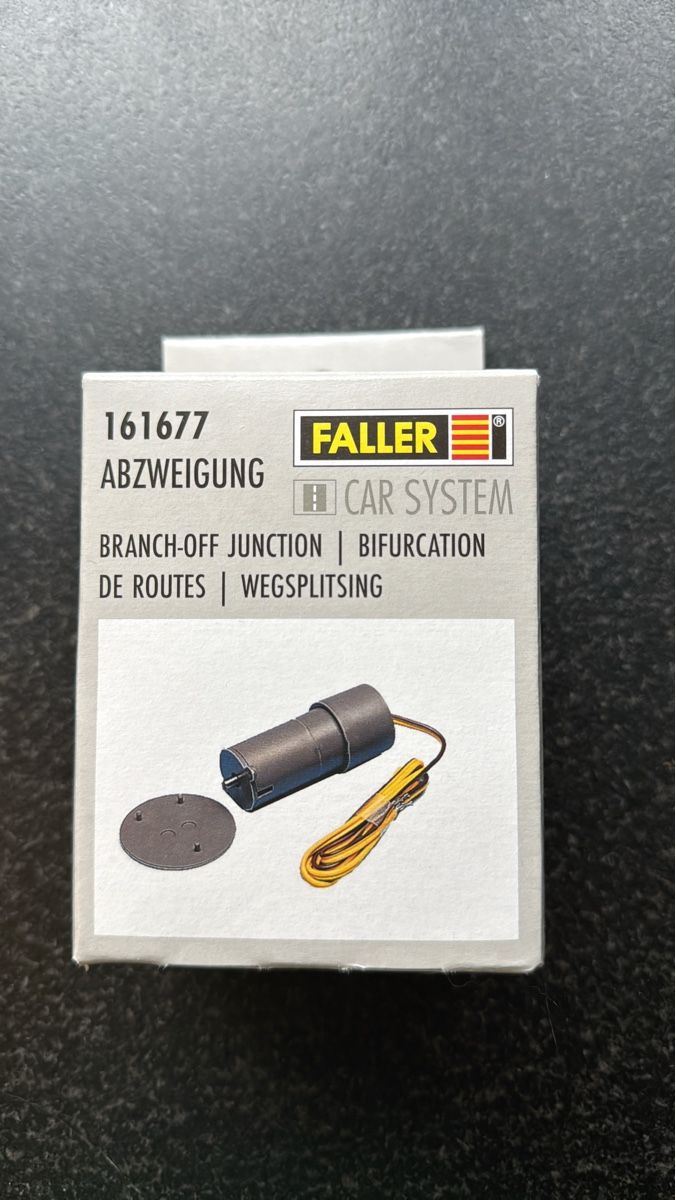 Faller Modelleisenbahnen: Faller Car System Abzweigung 161677 – Neu und originalverpackt aus Münsingen von Sim2977