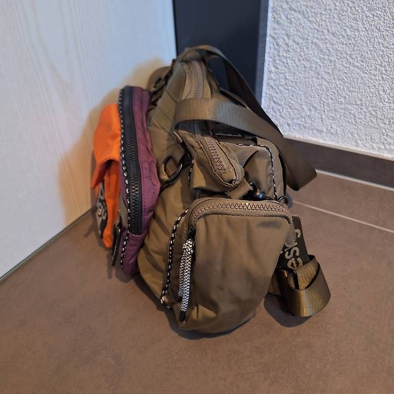Borse da donna: Desigual Tasche – Usato da Altenrhein venduto da 4A1M 3