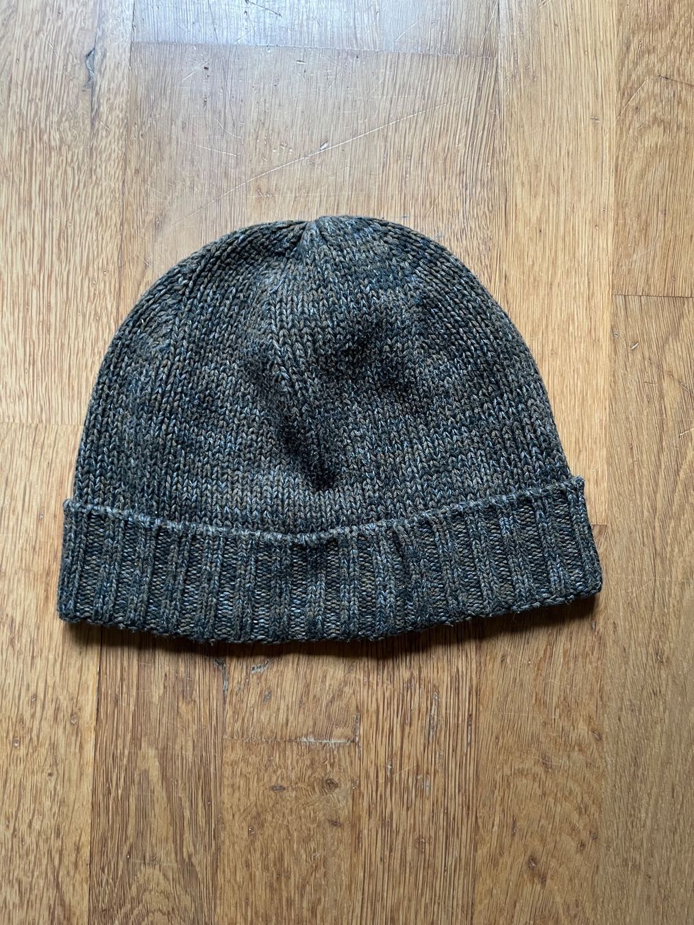 Hüte, Mützen & Caps: Strickmütze grün – Gebraucht aus Niederscherli von noa_tc6b