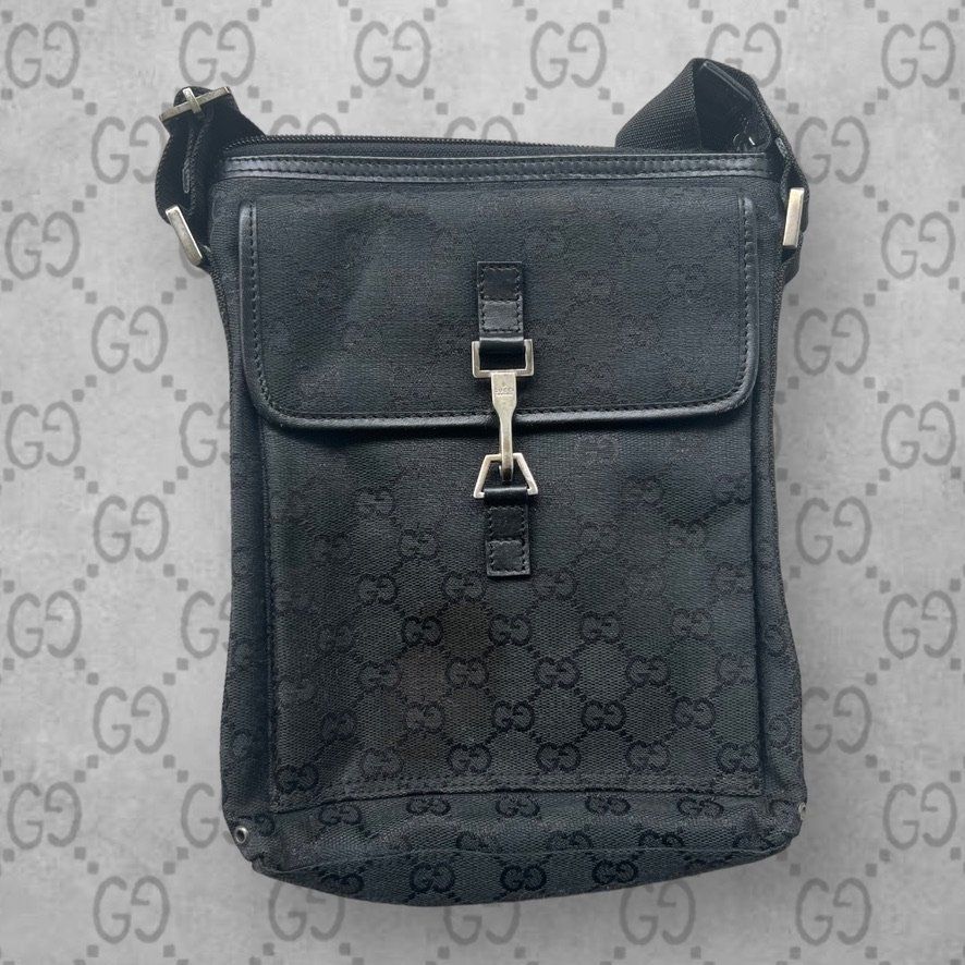 Gucci Taschen: black GUCCI monogram bag – Gebraucht aus Luzern von aramayashop