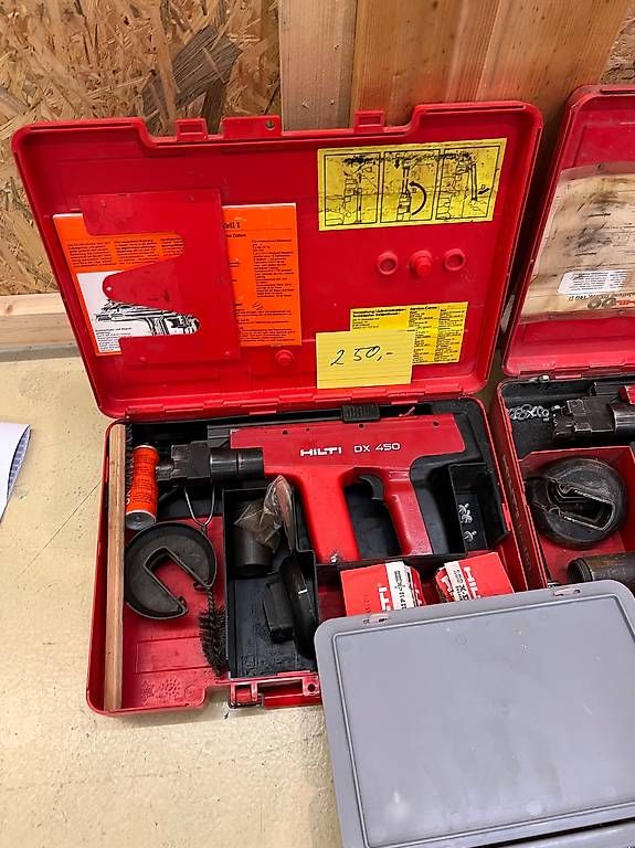 Tutti gli attrezzi: Hilti DX 450 Bolzensetzgerät – Usato da Ballwil venduto da Harlacher321