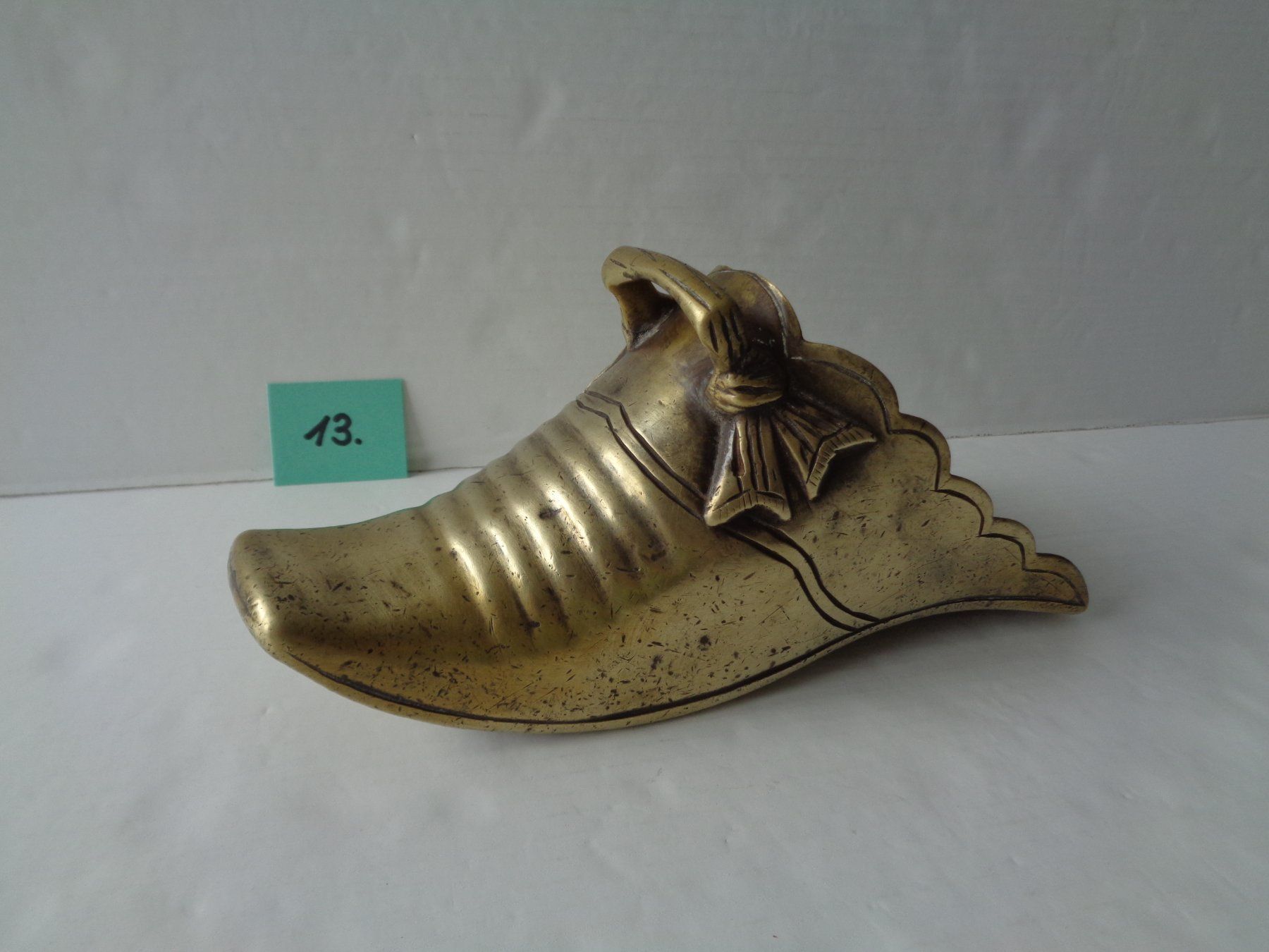 Tutte le decorazioni: Antiker spanischer Reitschuh 19Jh. Messing Conquistador – Usato da Chur venduto da omonia