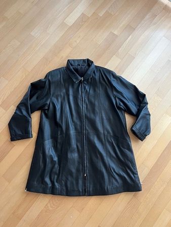 Schwarze Lederjacke Mantel Gr. 38 Übergangs-Kurzmantel