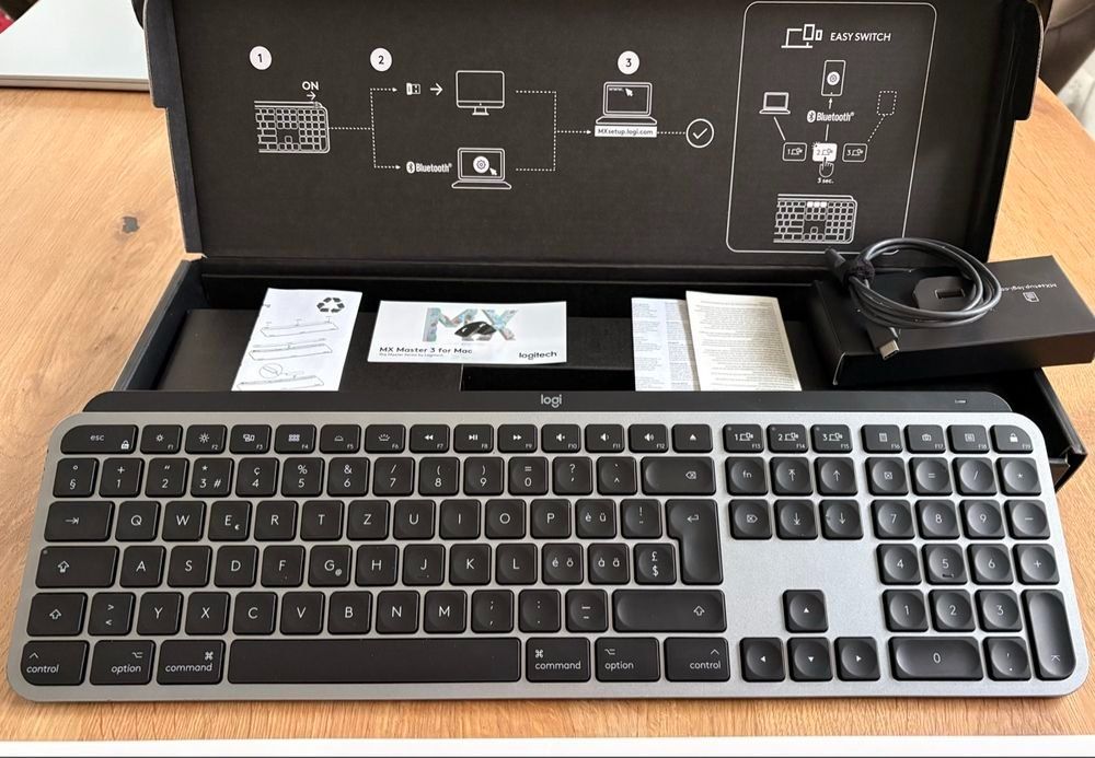 Logitech Tastaturen: Logitech MX Keys pour Mac, bon état – Gebraucht aus Cortaillod von Sowhat717 1