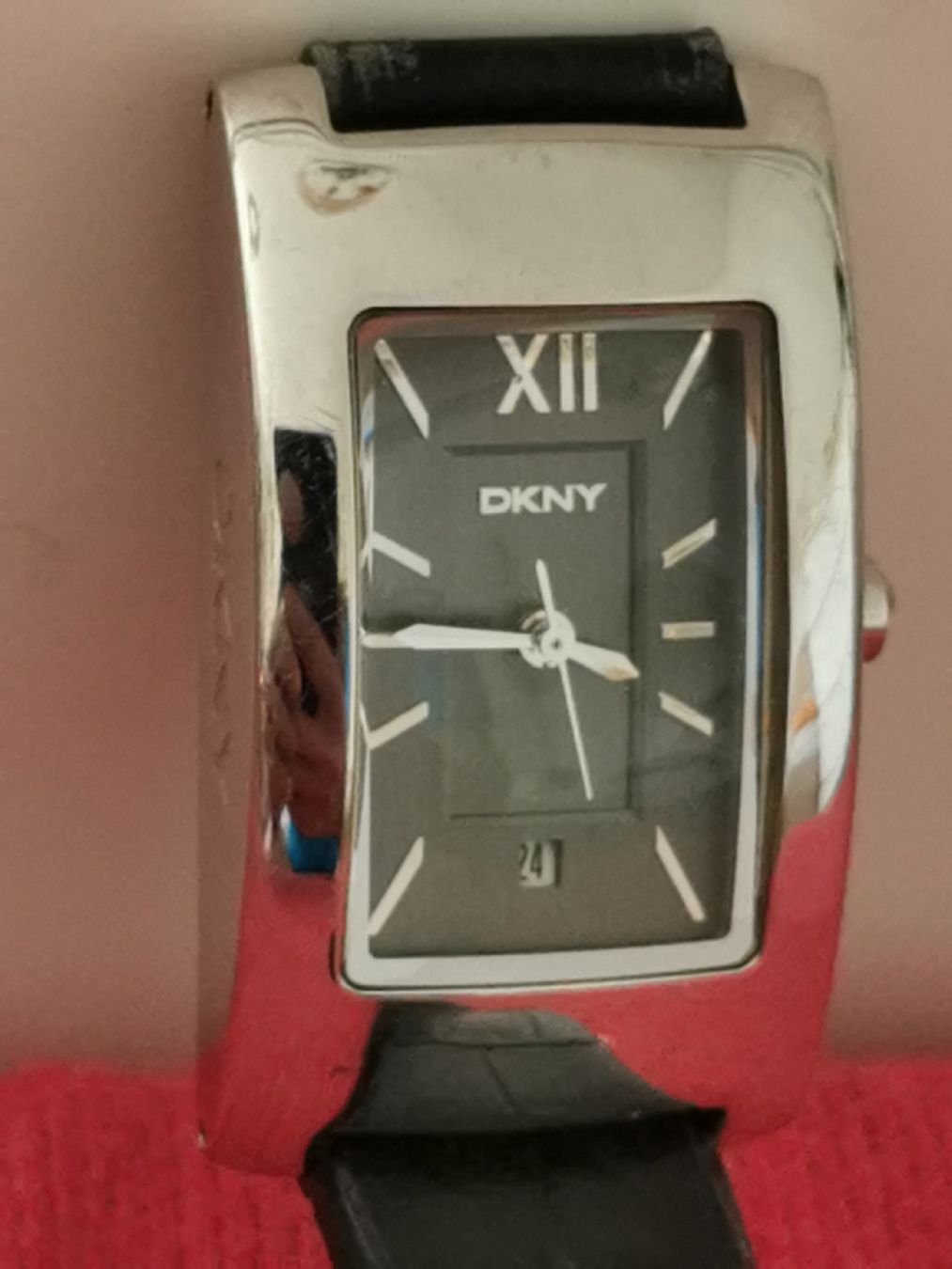 DKNY Orologi: DKNY Damen Uhr  – Usato da Schlieren venduto da vlalif 2