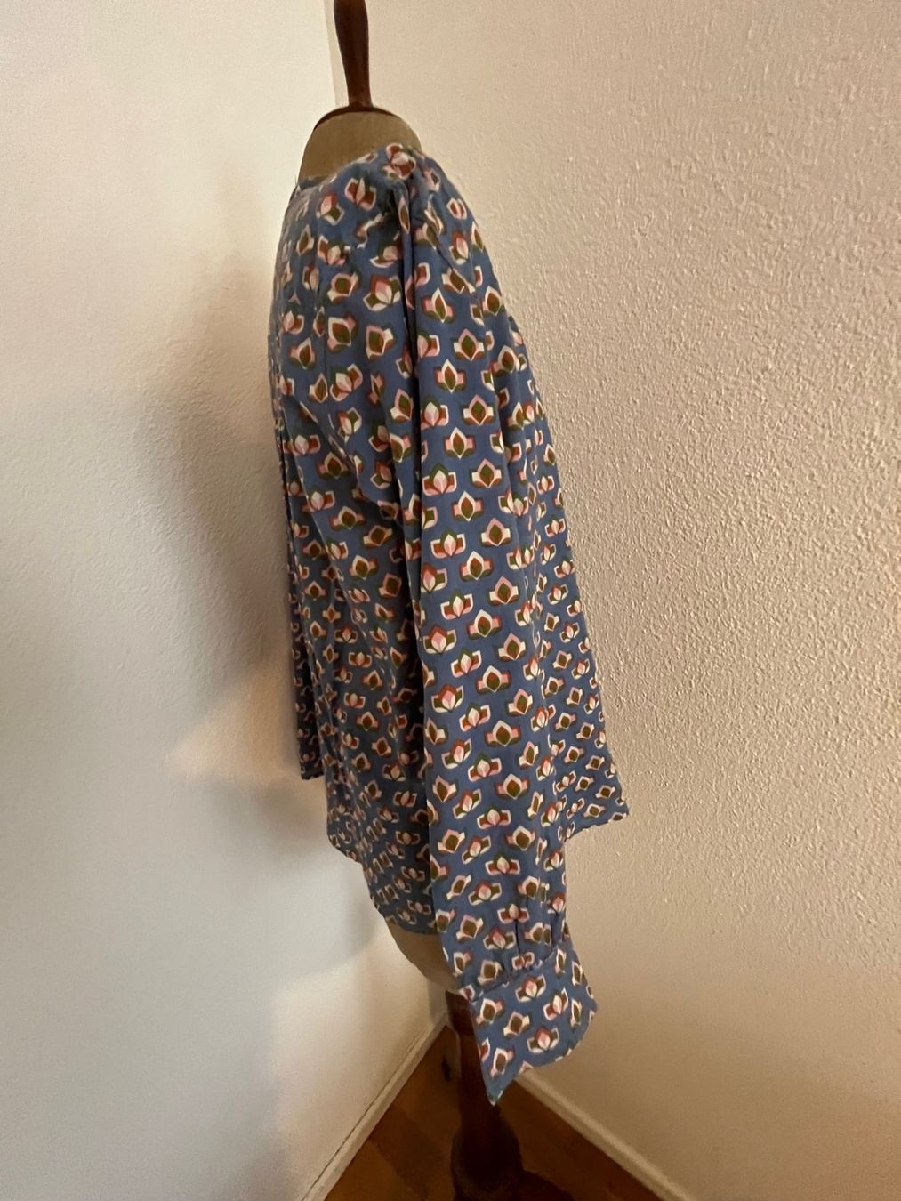 Camicette: MOISMONT Lucia Bluse L – Usato da Luzern venduto da Aleoschli 4