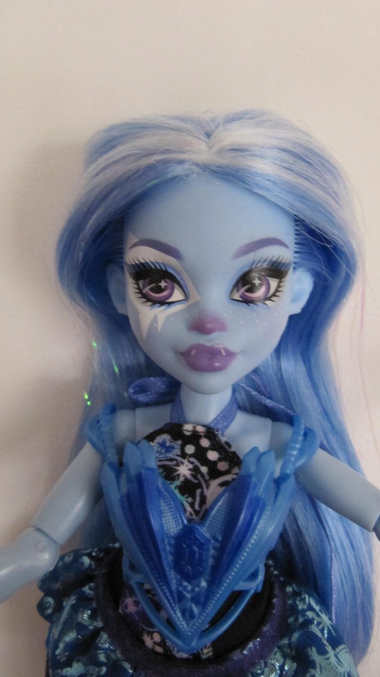 Bambole: Monster High Puppe Abby Bominable – Usato da Brunnen venduto da Kiwiland1 2