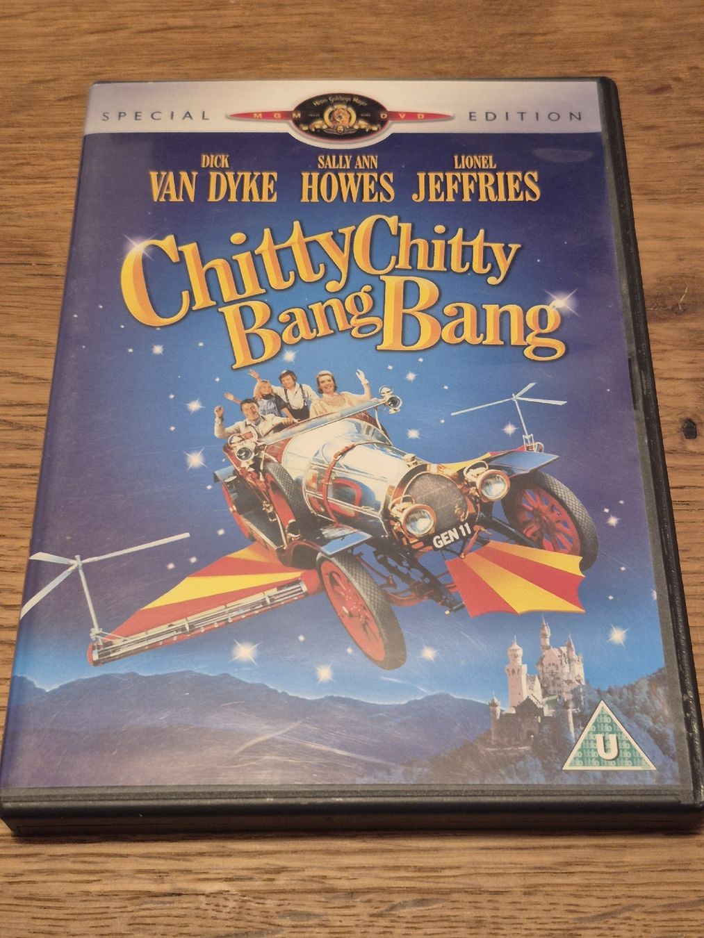 Tutti i DVDs: Chitty Chitty Bang Bang - Special Edition (DVD) – Usato da Oberembrach venduto da giu_7ksd