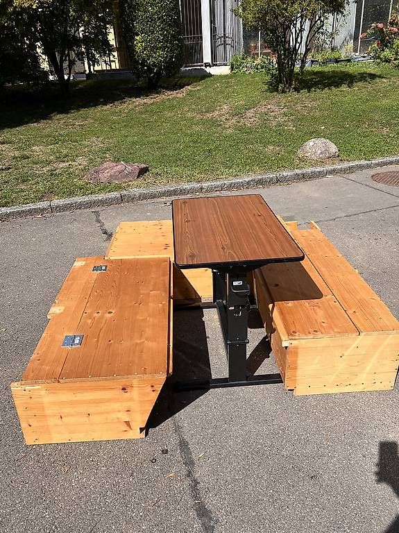 Set di tavolo e panche: Van/Campervan Möbel selber gebaut – Usato da Zürich venduto da vivi_magi 2