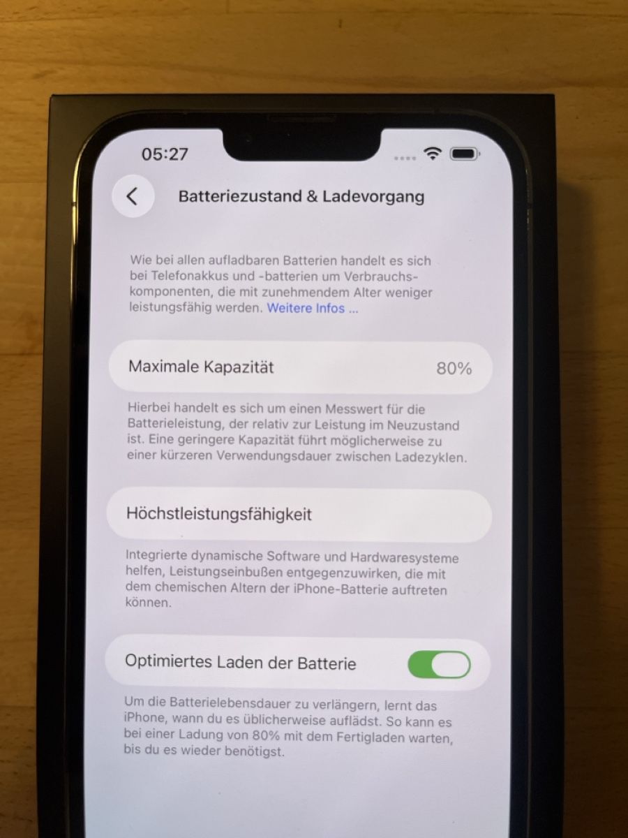 Apple Telefoni cellulari / Smartphones: iPhone 13 Pro Max 512GB – Nuovo (secondo la descrizione) da Nänikon venduto da AmadiesliM 1