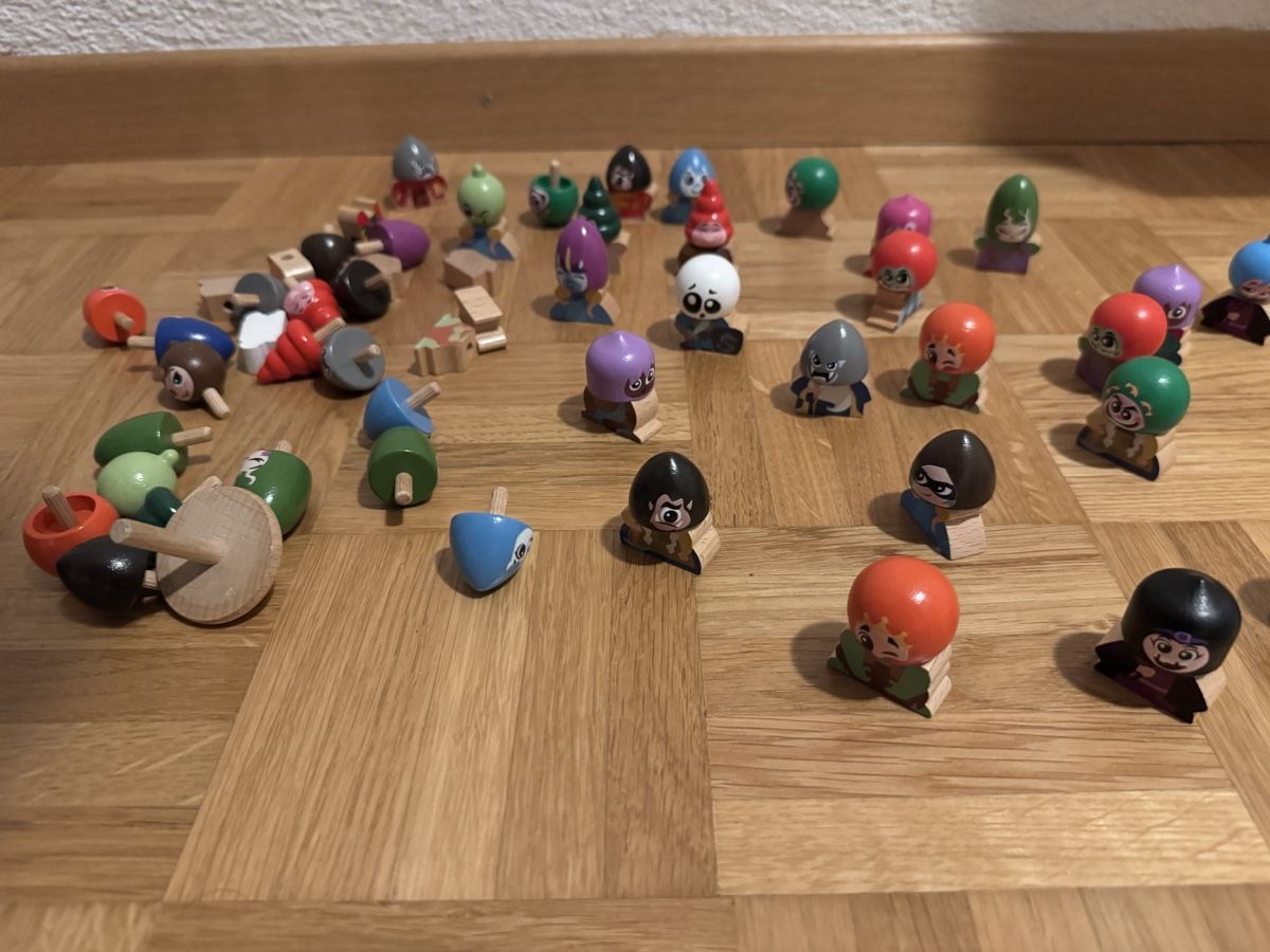 Giocattoli: Holzkreisel Set – Usato da Zürich venduto da MaSte 4