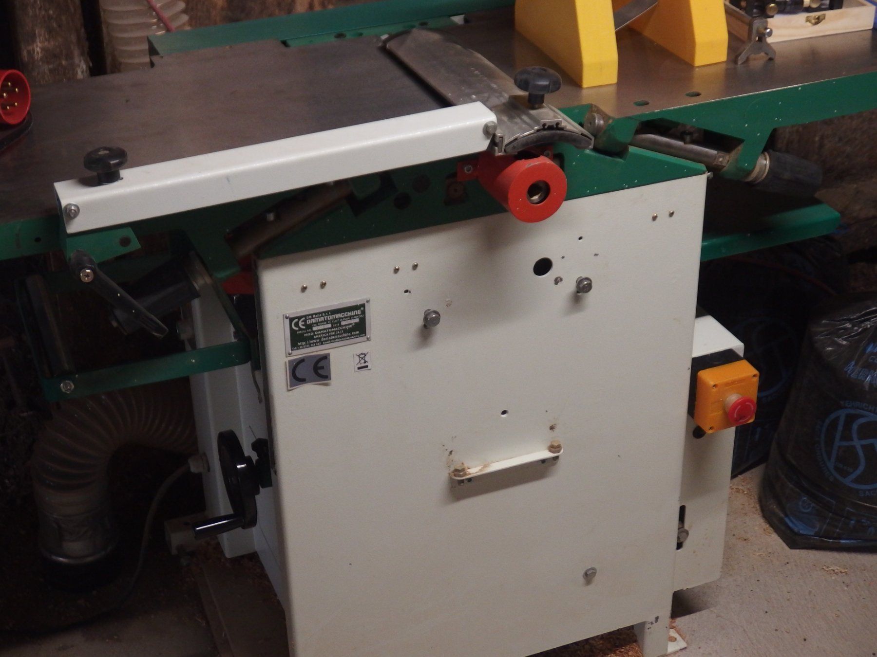Tutte le macchine: 2 Machines a bois combinée 5 opérations – Usato da Le Locle venduto da yan_nvf9 4
