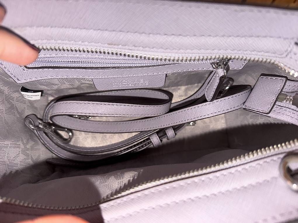 Michael Kors Borse da donna: Michael Kors Tasche Lila – Usato da Balgach venduto da ana_8vms 1