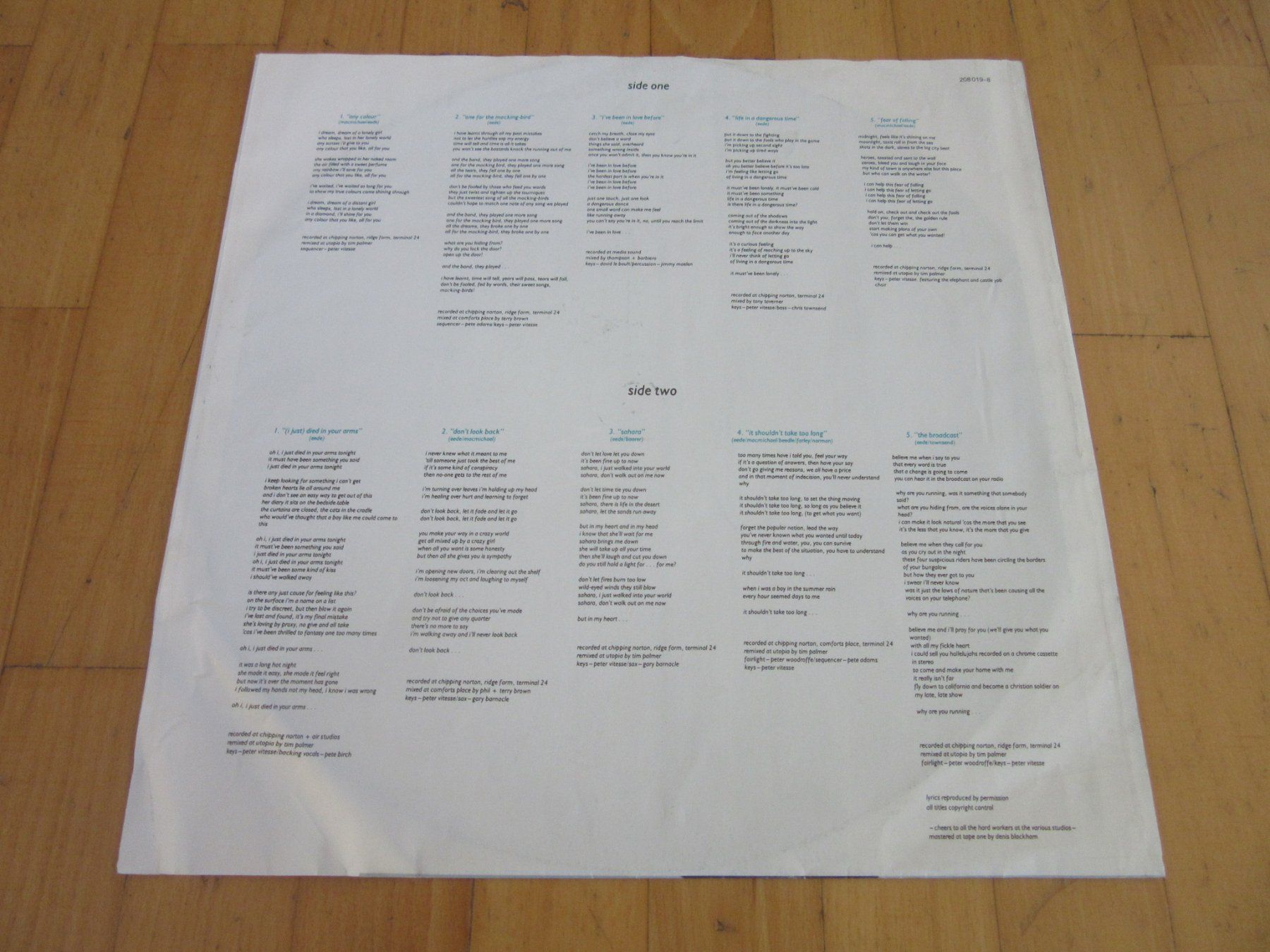 Dischi in vinile: Langspielplatte "CUTTING CREW" - BROADCAST – Usato da Degersheim venduto da Tforelle 3