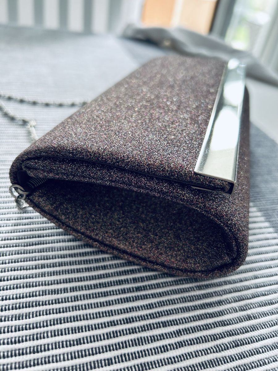Borse da donna: Glitzernde Clutch mit silberner Schulterkette – Usato da Mägenwil venduto da afiloni84 7