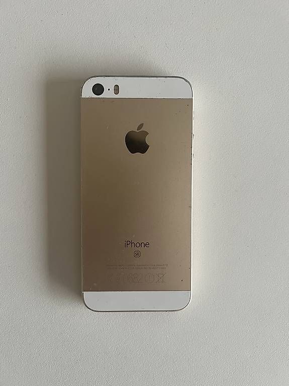 Apple Telefoni cellulari / Smartphones: Iphone SE 32 GB – Usato da Solothurn venduto da ers_t6vr 2