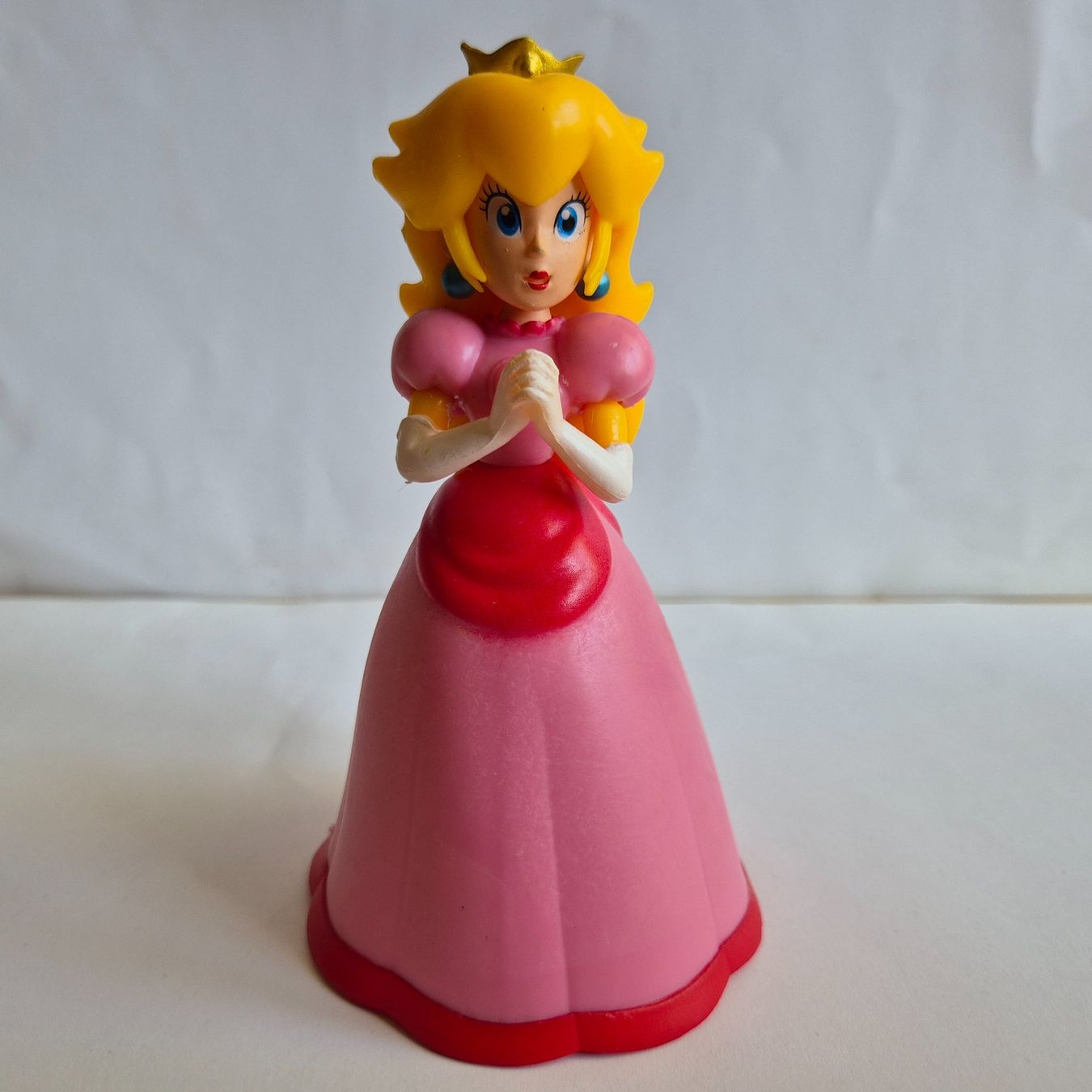 Nintendo Statuette: Princess Peach Sammelfigur - MER – Nuovo (secondo la descrizione) da Zürich venduto da Mephisto87