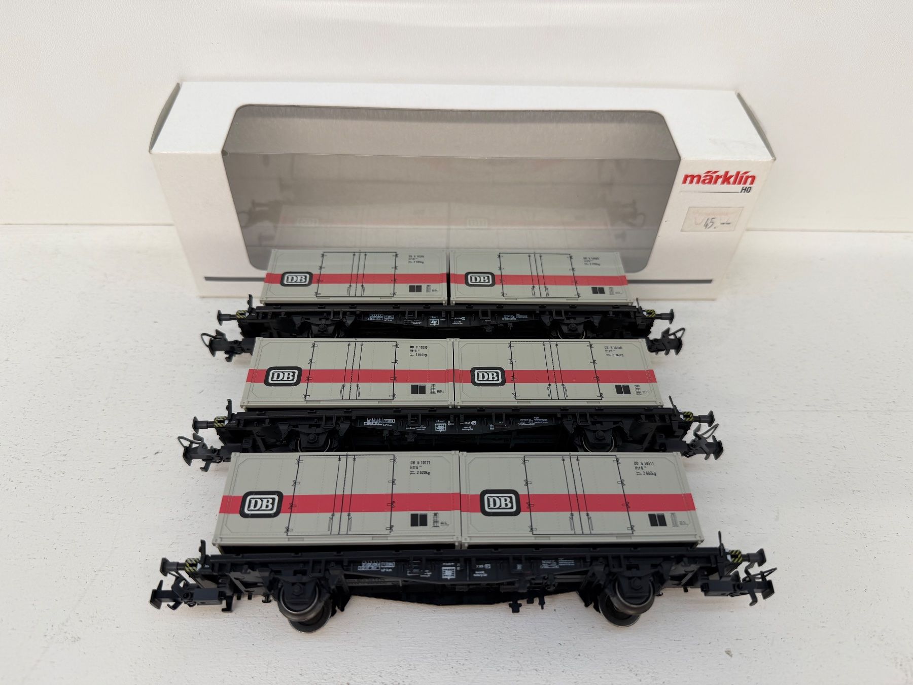 Märklin Modellini di ferrovie: Märklin Container Tragwagen  der DB – Usato da Büsserach venduto da ModellbahnDepot