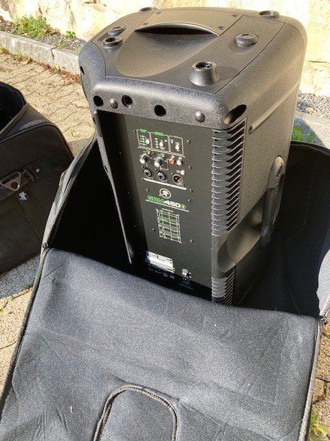 2 Enceintes Mackie SRM 450 V1 - Photo, audio & vidéo