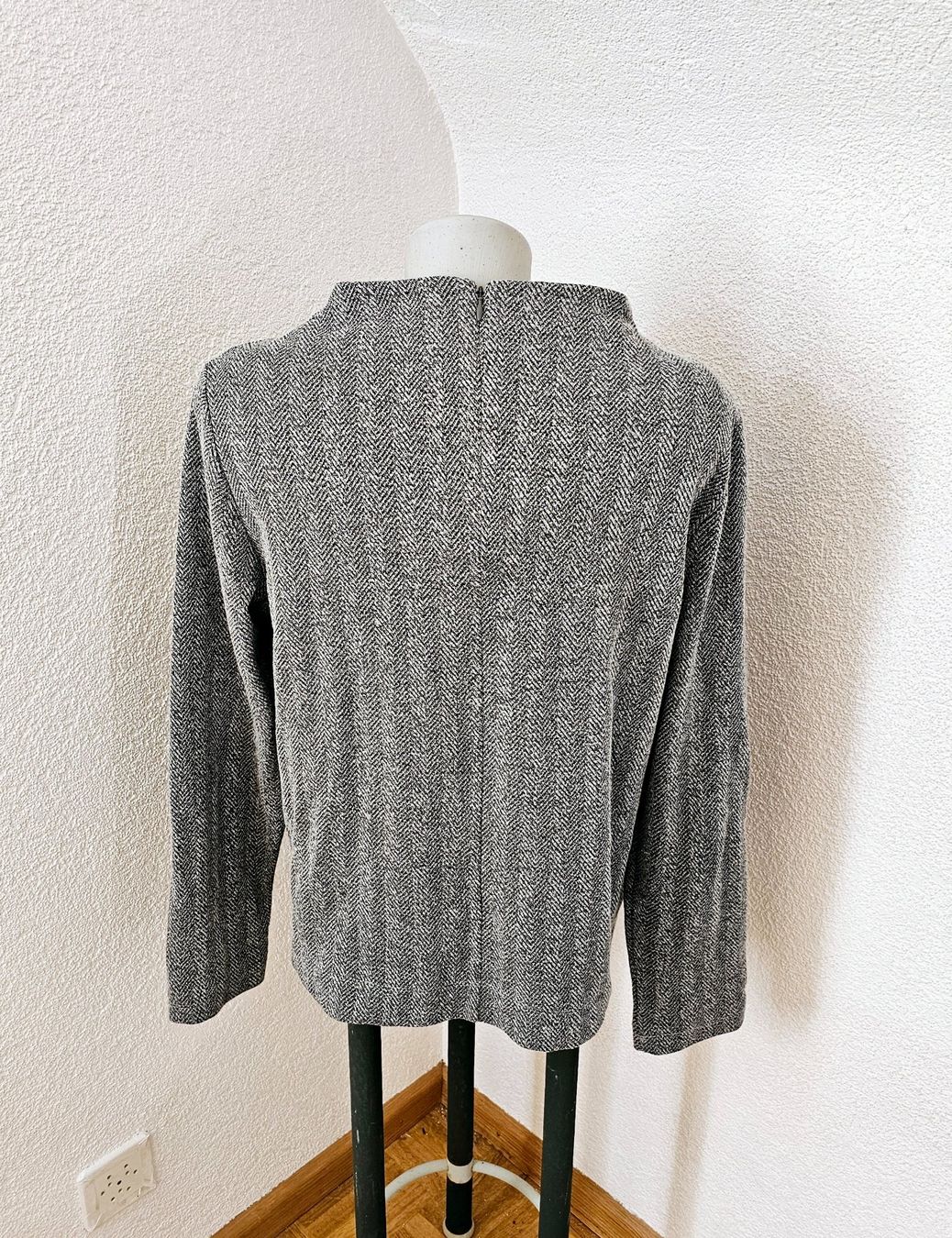 S.Oliver Maglioni & Felpe: S.Oliver - eleganter Pullover ca. Gr. 38 grau meliert neuw. – Nuovo (secondo la descrizione) da Füllinsdorf venduto da Sunnebliemli7 2