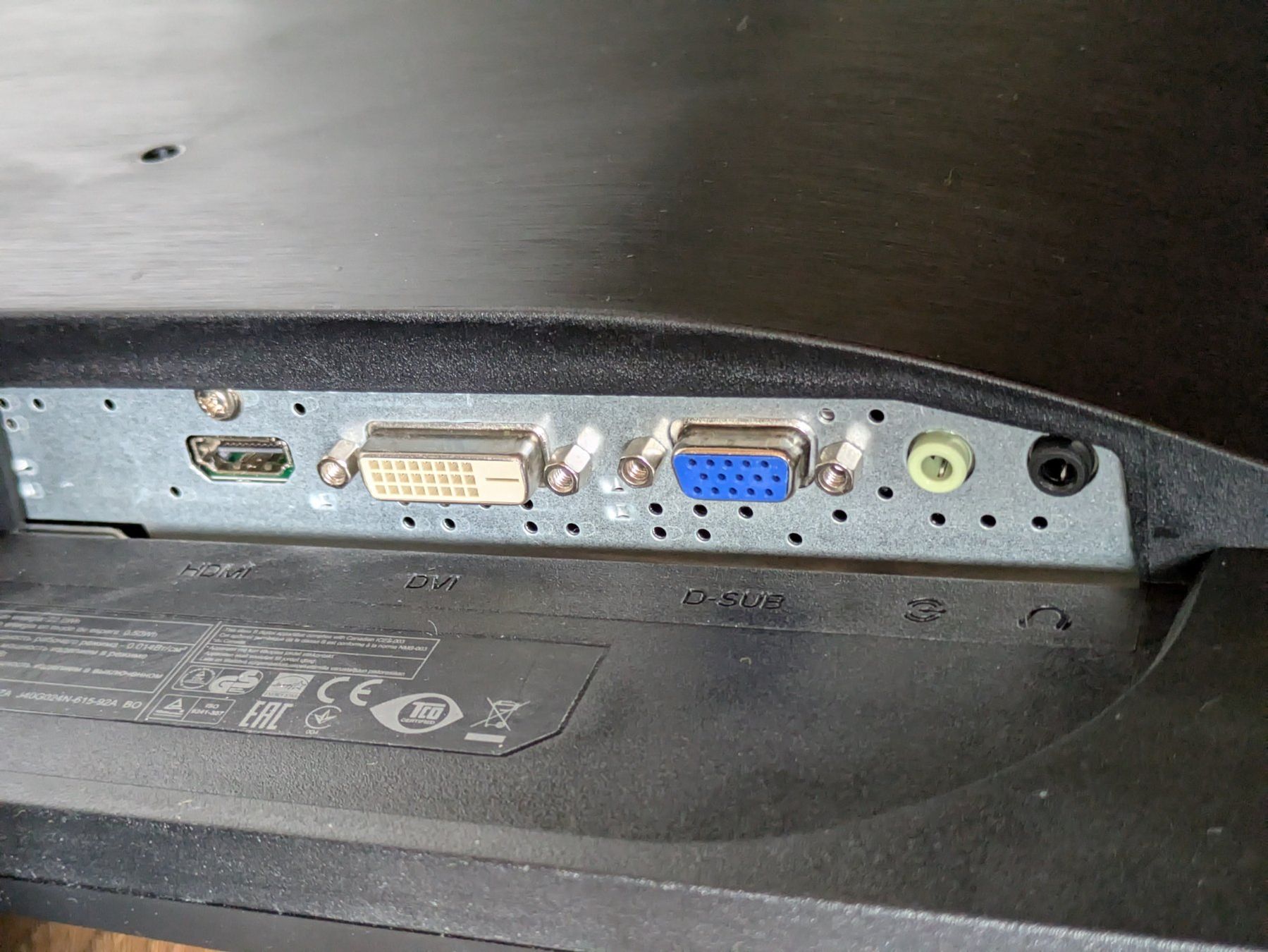 AOC Monitor: 24" Monitor AOC E2460S – Usato da Uerikon venduto da Kri0 1