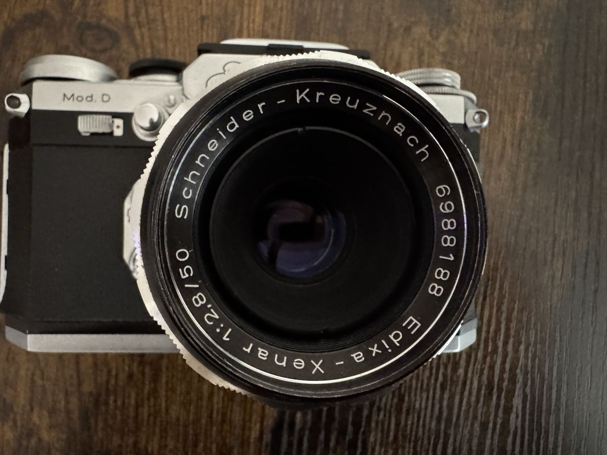 Edixa Fotocamera: Edixa mat reflex D  kamera – Usato da Zunzgen venduto da milesdavis76 1
